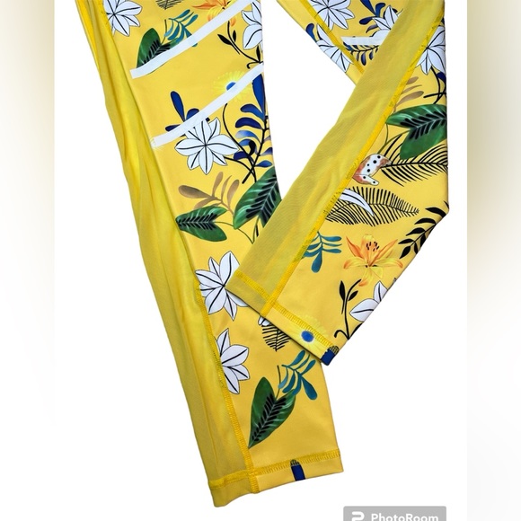 Floral Reflective Light n Tight Hi-Rise 7/8 24” RC (8-10) ZYIA NWT 1291 - Picture 10 of 15